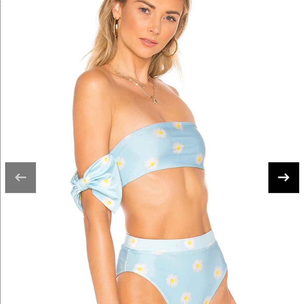 NWT Tularosa Felicity Daisy Swim Top Small Blue